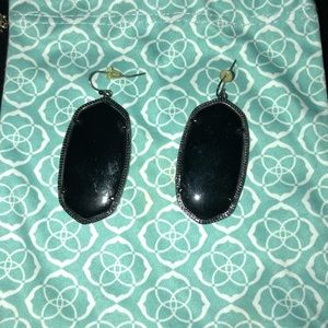 Kendra Scott Elle Gunmetal earrings in black